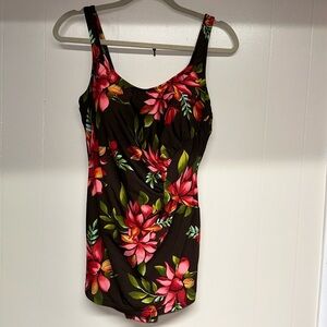 Paradise Bay Plus Floral one Piece Swimsuit Sz 22W